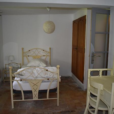 Le Moulin,19 Bis Rue De Beaudon, 45330 Augerville La Riviere Trezan Bagian luar foto