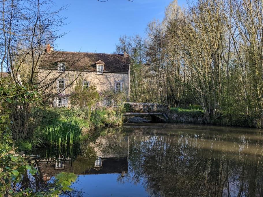 Le Moulin,19 Bis Rue De Beaudon, 45330 Augerville La Riviere Trezan Bagian luar foto