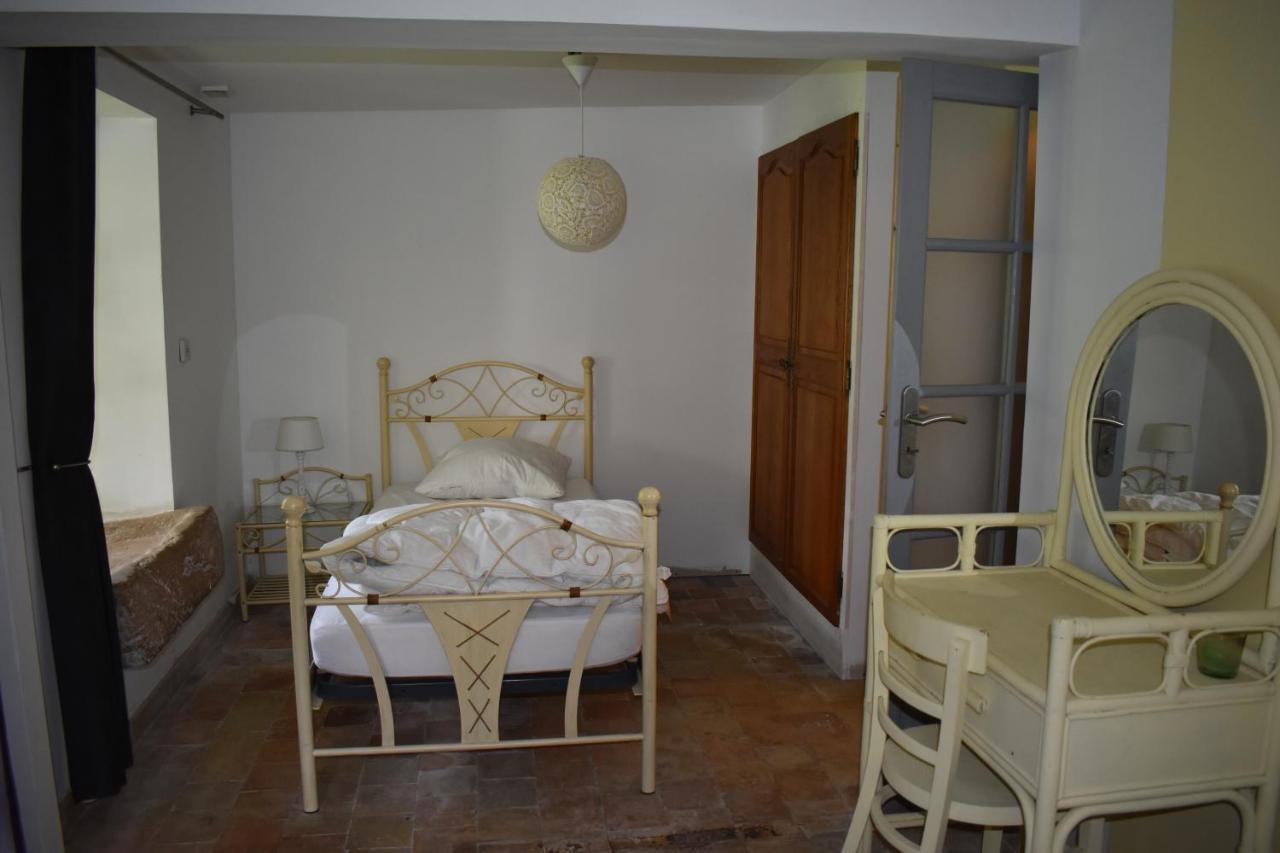 Le Moulin,19 Bis Rue De Beaudon, 45330 Augerville La Riviere Trezan Bagian luar foto